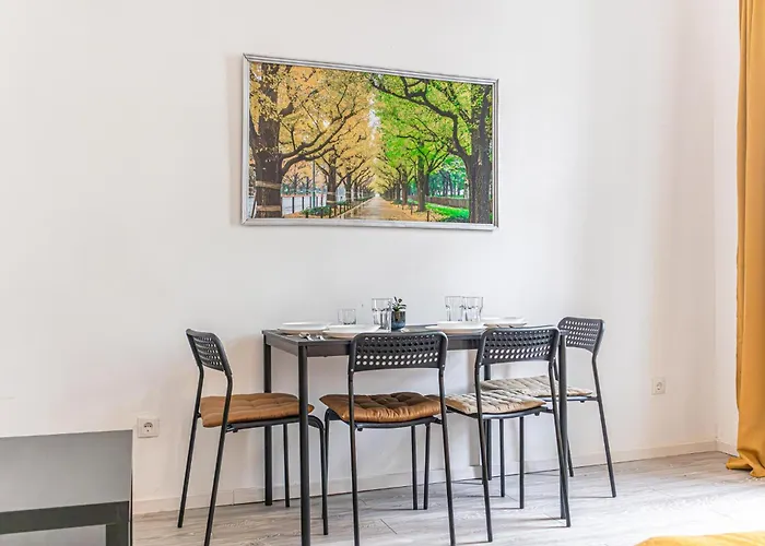 Beautiful 1br In Meidling Apartamento Viena