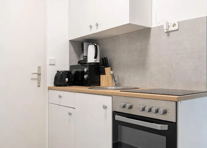 Beautiful 1br In Meidling Appartamento